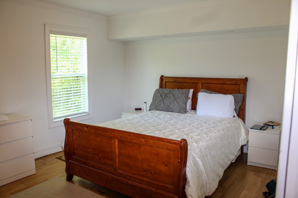416076 Murphy Residential