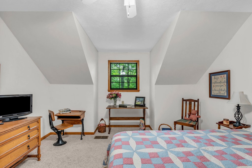 416123 Blue Ridge Residential