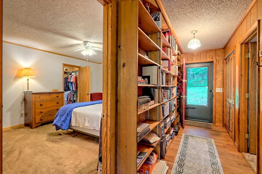 416131 Young Harris Residential