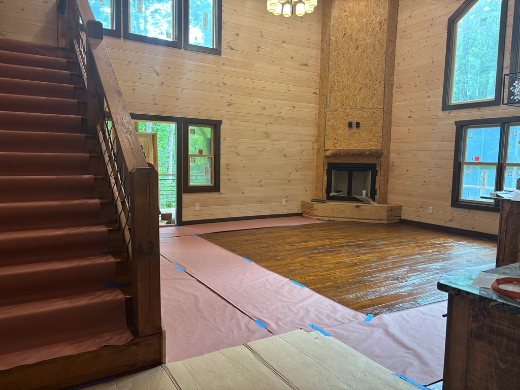 416136 Blue Ridge Residential