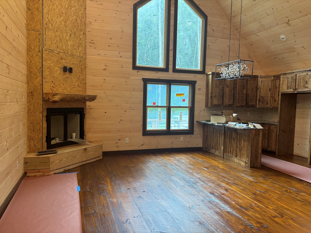 416136 Blue Ridge Residential
