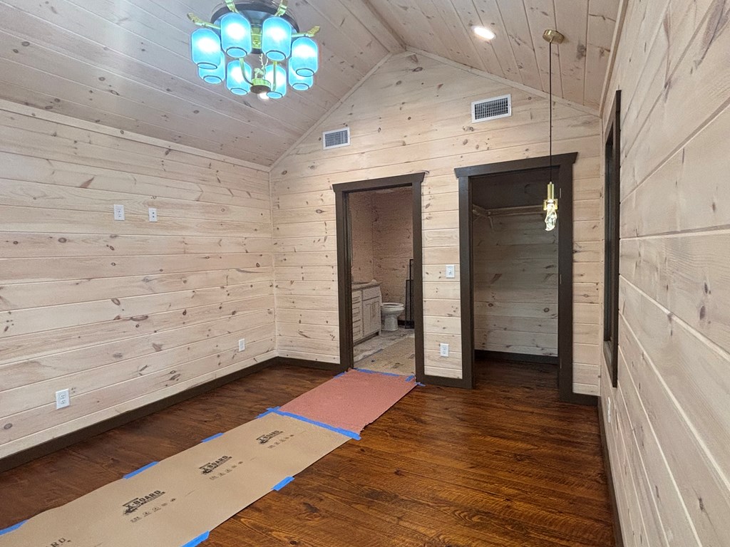 416136 Blue Ridge Residential