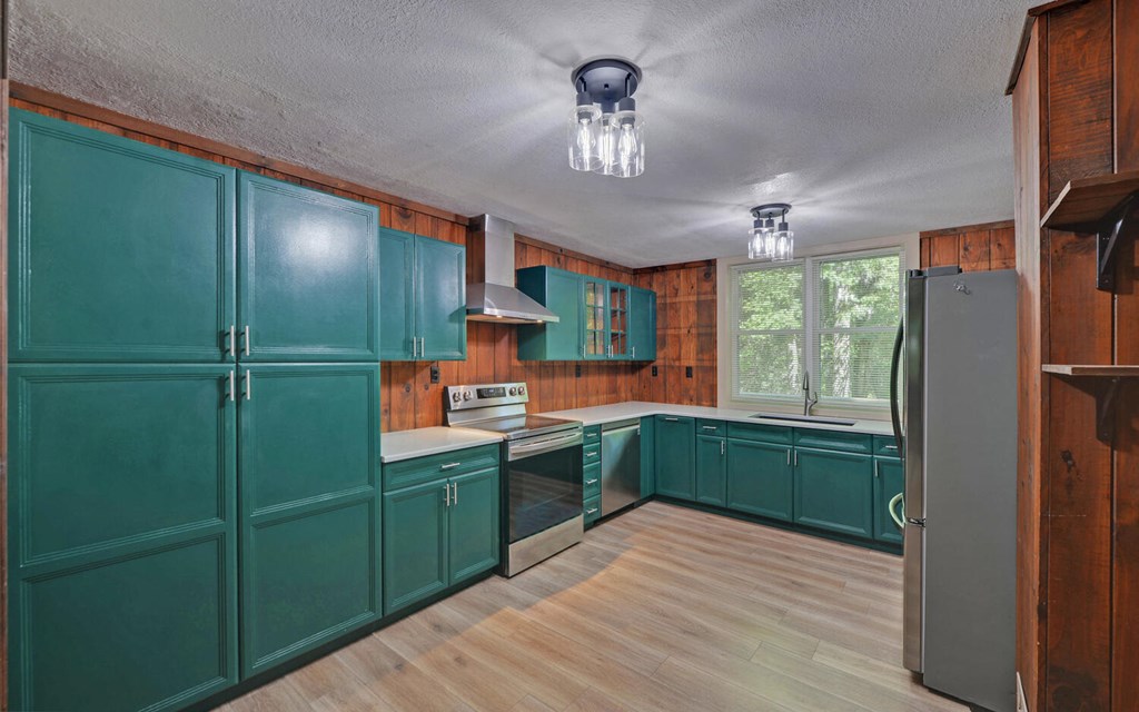 416150 Morganton Residential