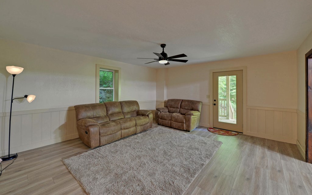 416150 Morganton Residential