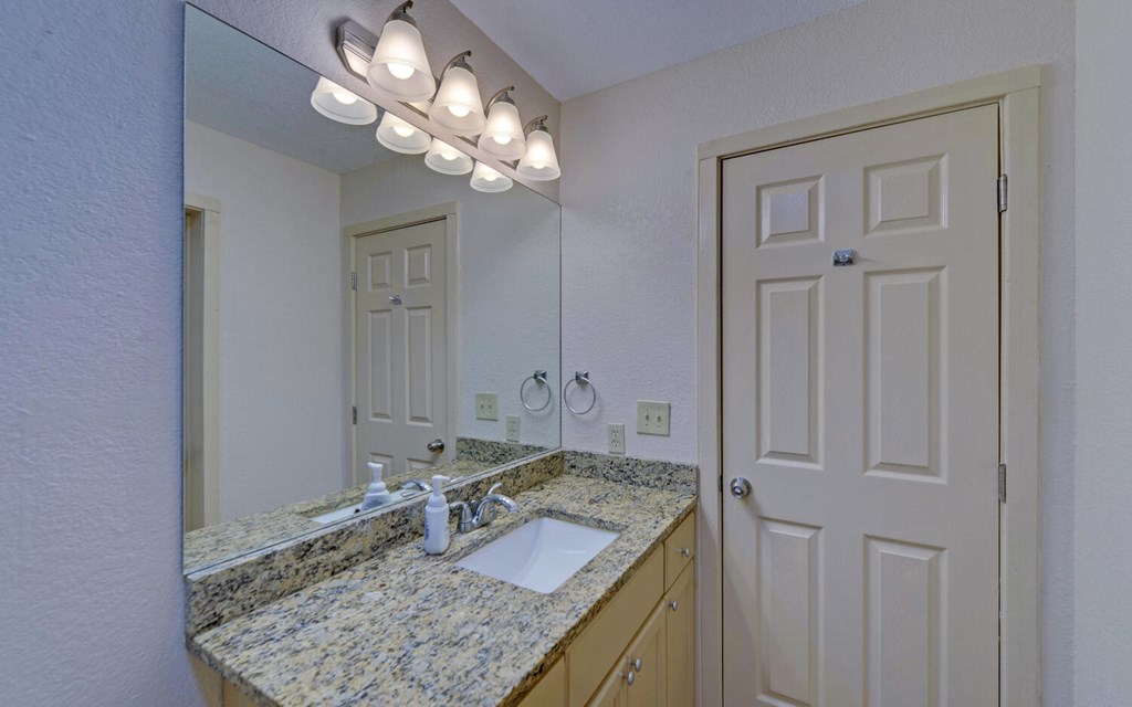416150 Morganton Residential