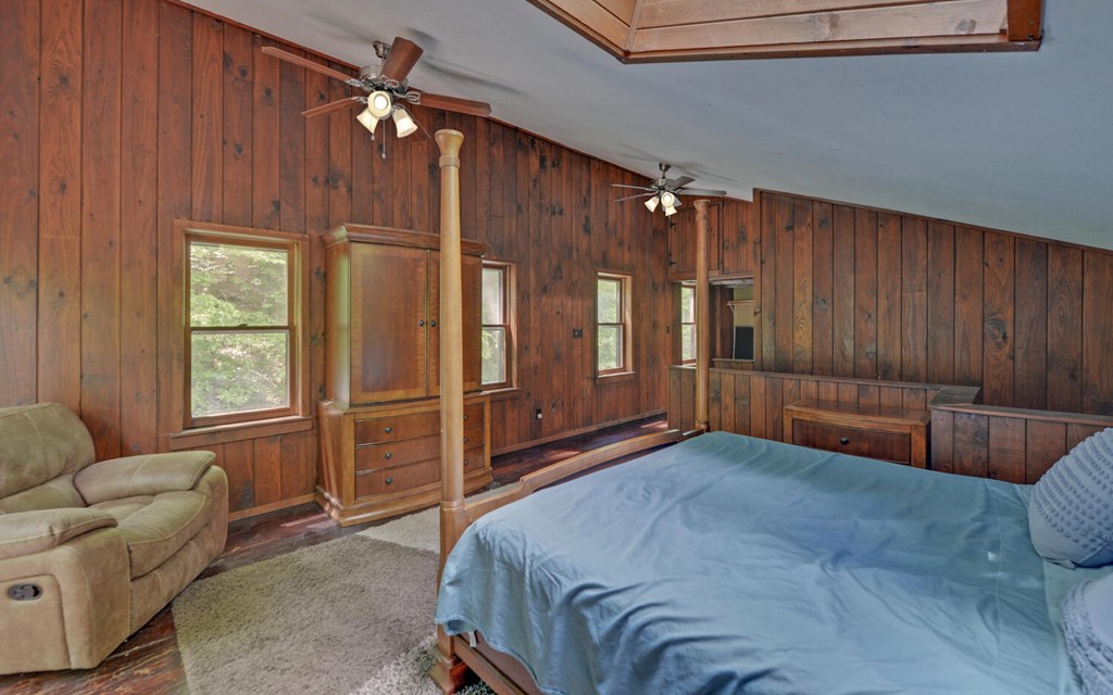 416150 Morganton Residential