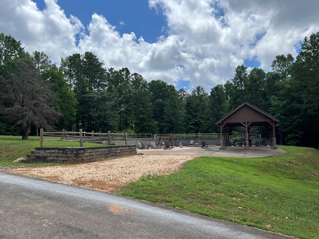 416163 Talking Rock Residential