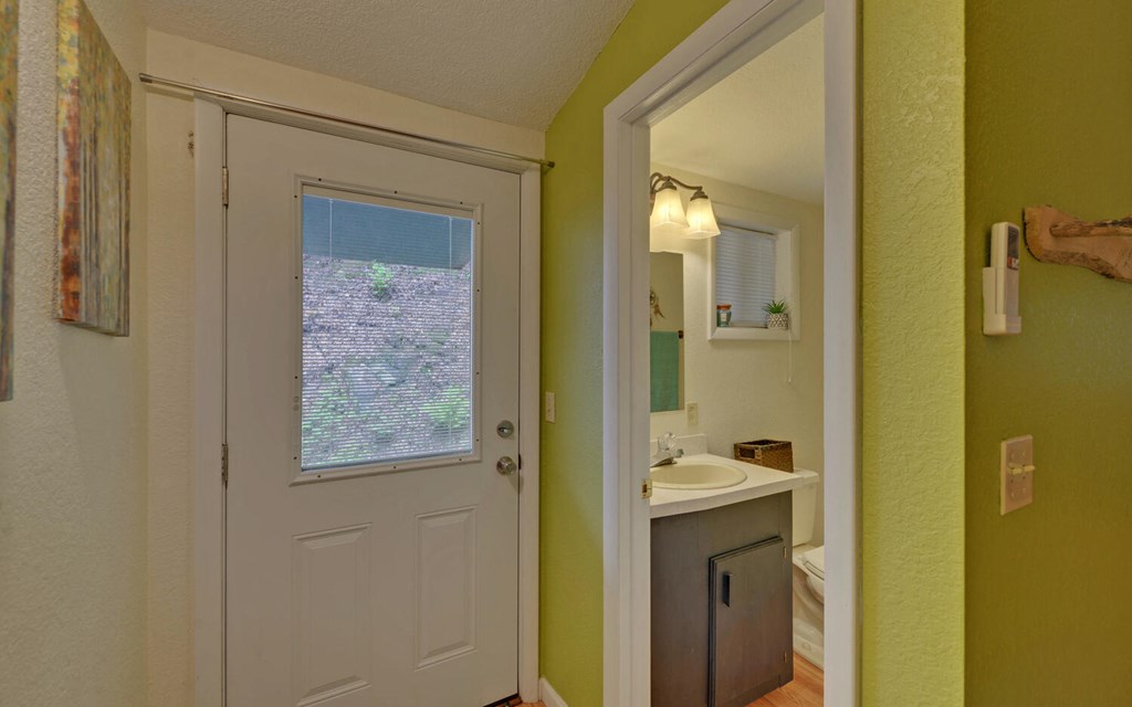 416204 Murphy Residential
