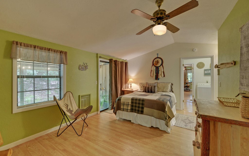416204 Murphy Residential