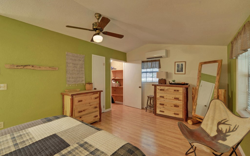416204 Murphy Residential