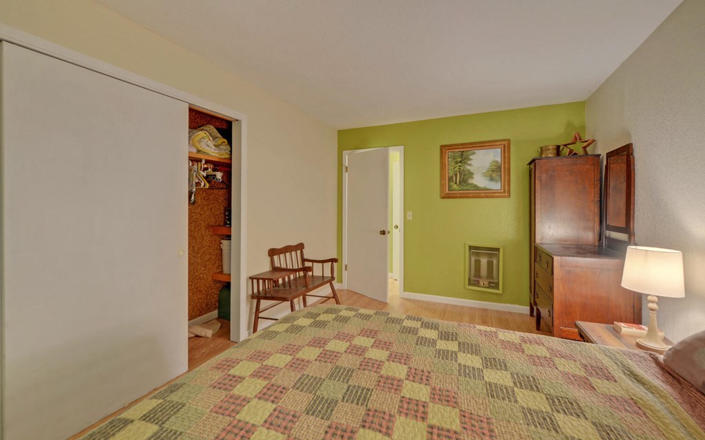 416204 Murphy Residential
