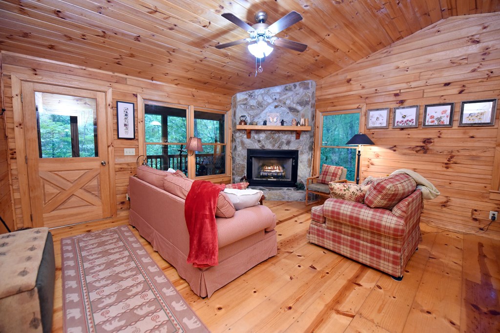 416211 Cherry Log Residential