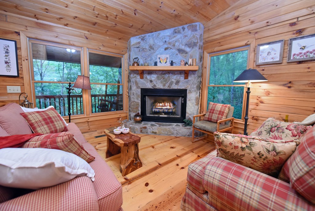 416211 Cherry Log Residential