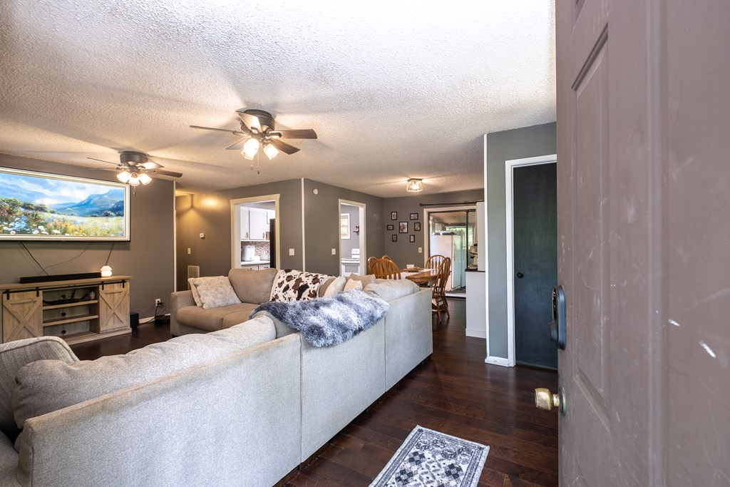 416238 Murphy Residential