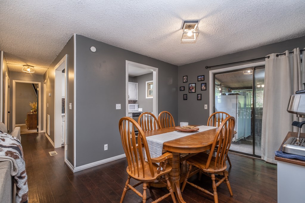 416238 Murphy Residential