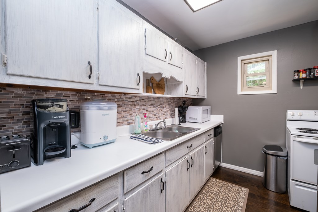416238 Murphy Residential