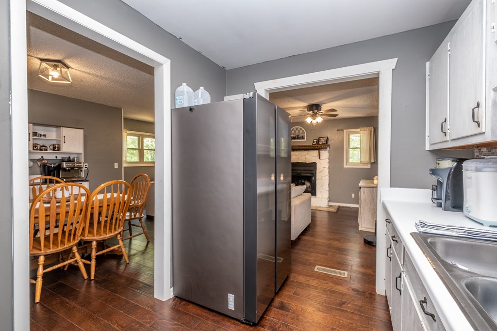 416238 Murphy Residential