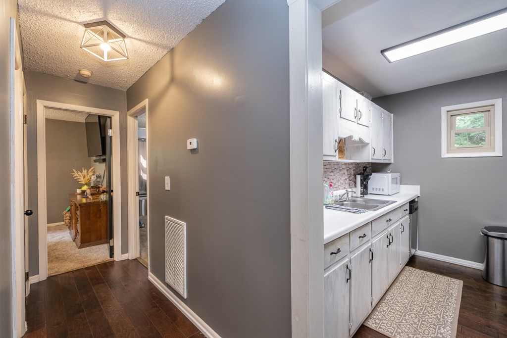 416238 Murphy Residential
