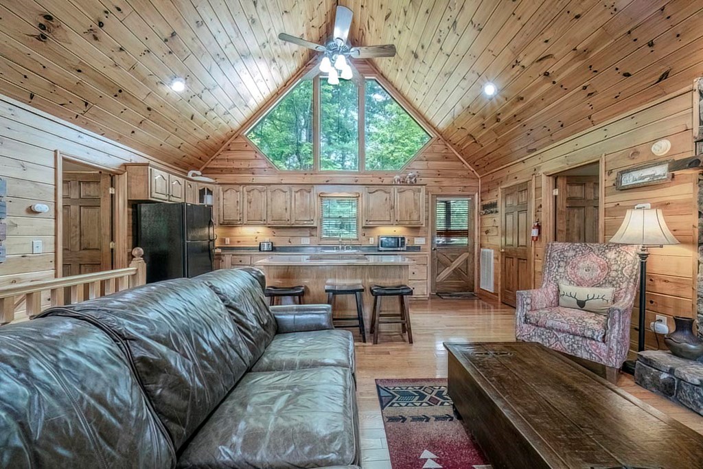 416265 Blue Ridge Residential
