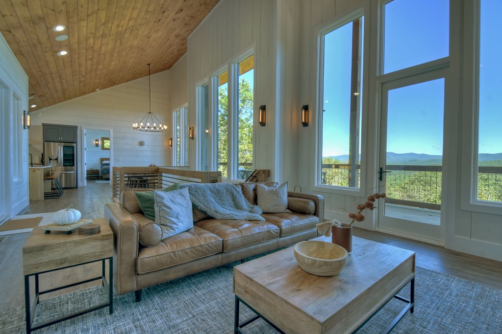 416266 Blue Ridge Residential