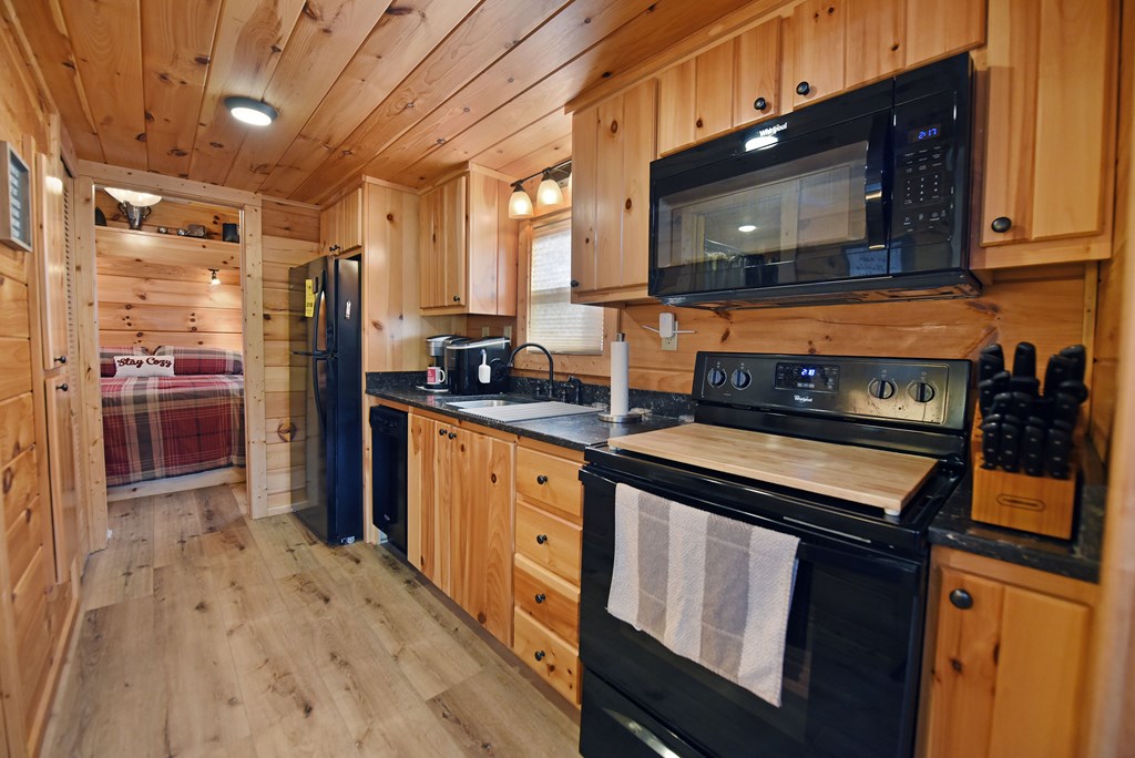 416268 Blairsville Residential