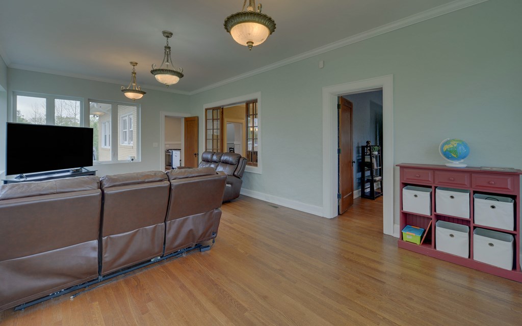 416274 Blue Ridge Residential
