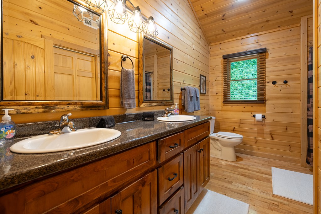 416278 Blue Ridge Residential