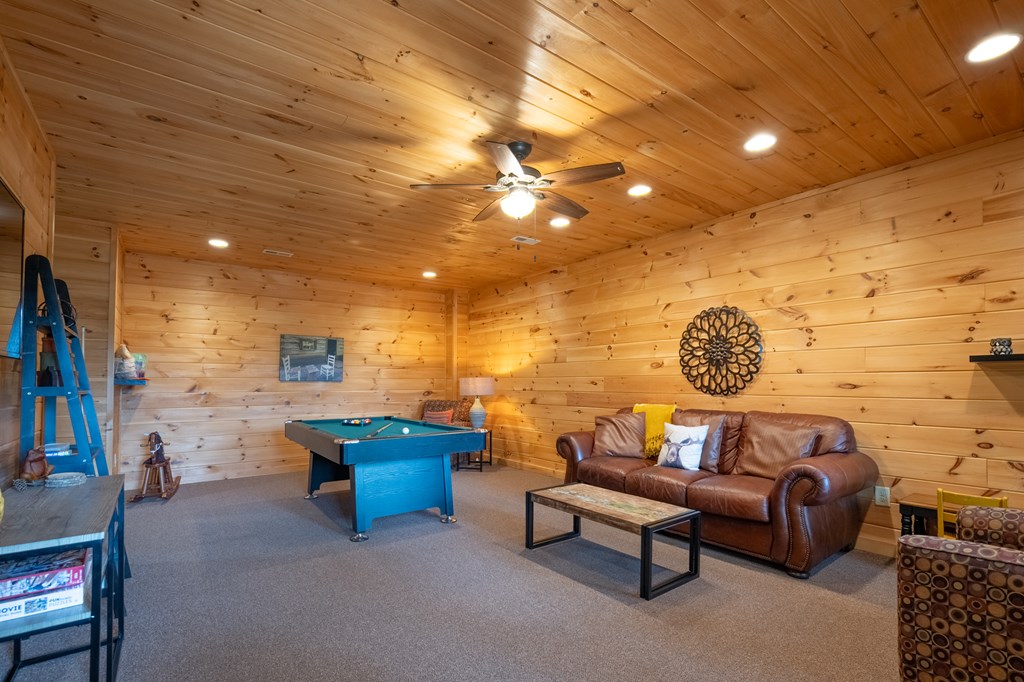 416278 Blue Ridge Residential