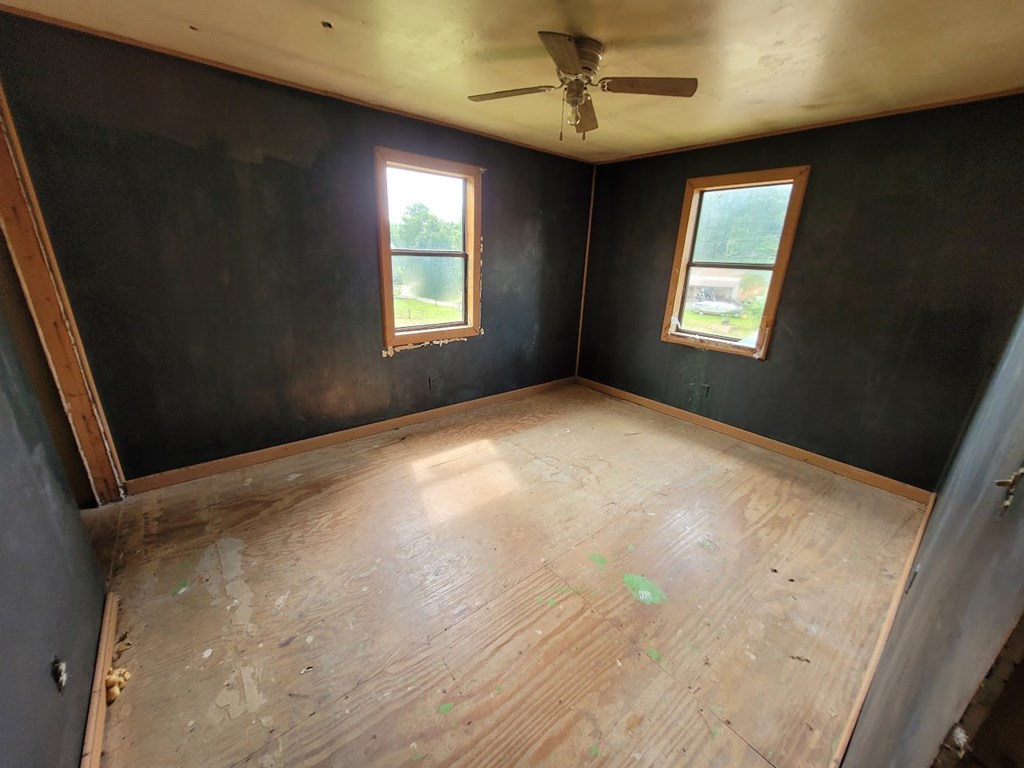 416285 Farner Residential
