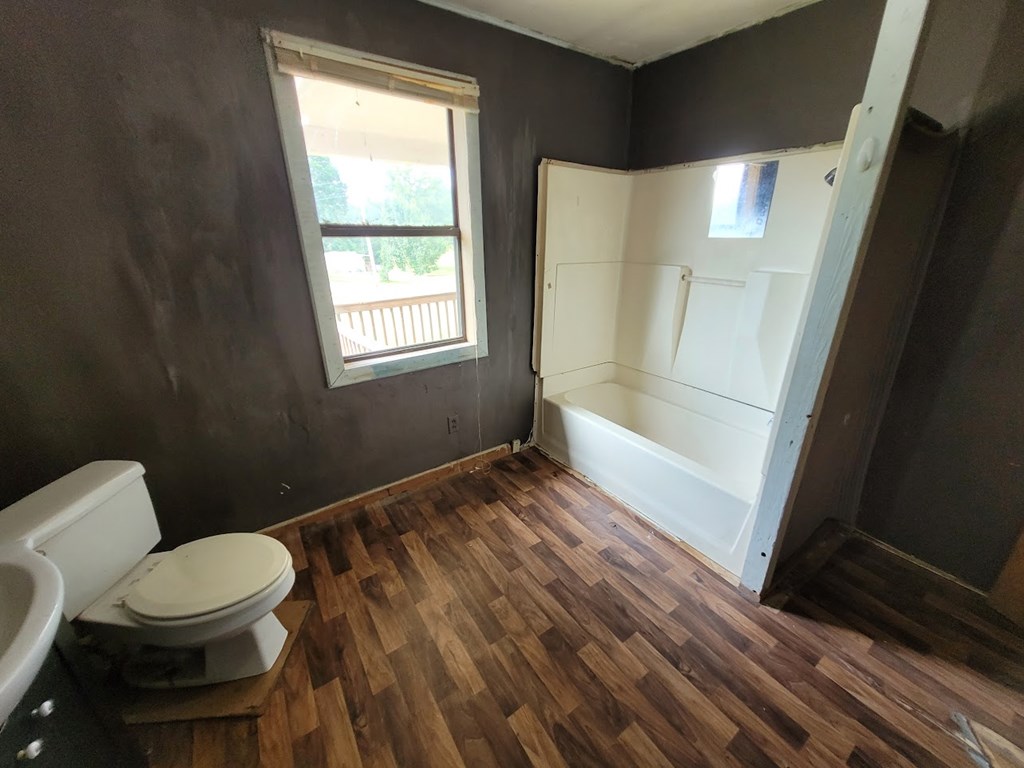 416285 Farner Residential
