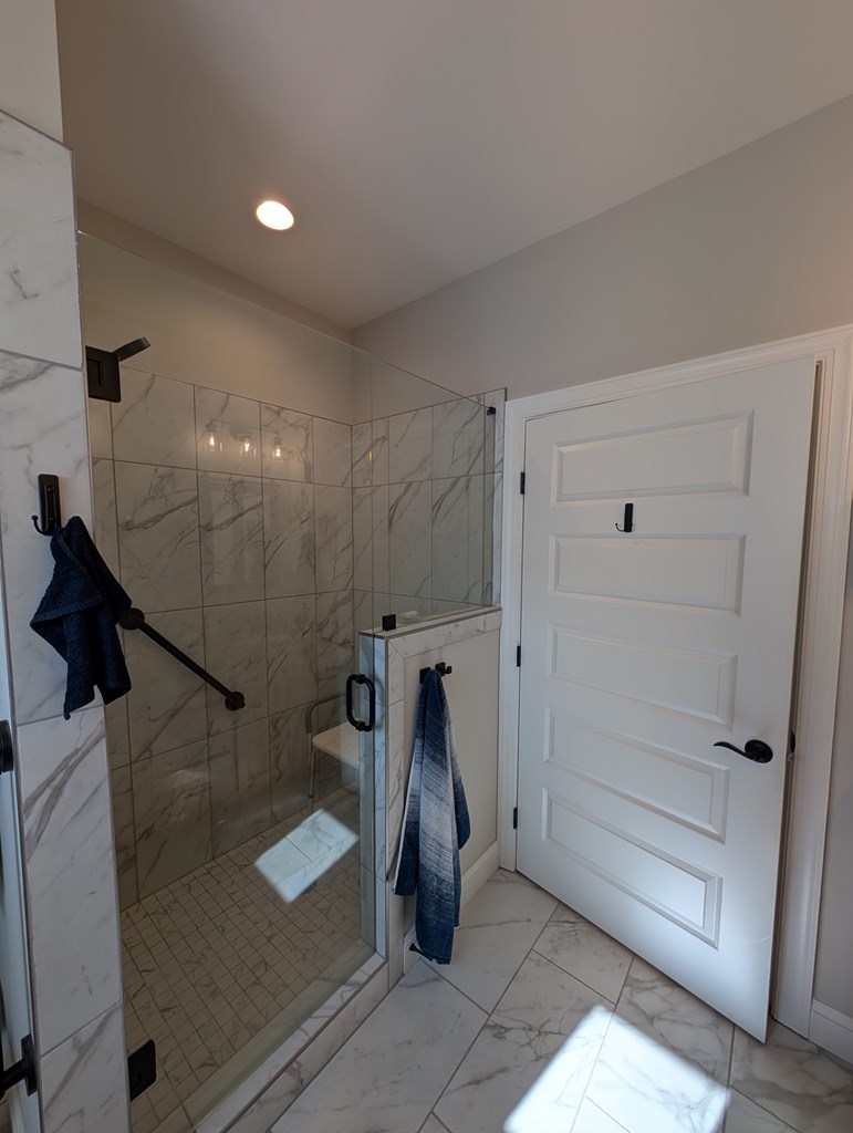 416303 Morganton Residential