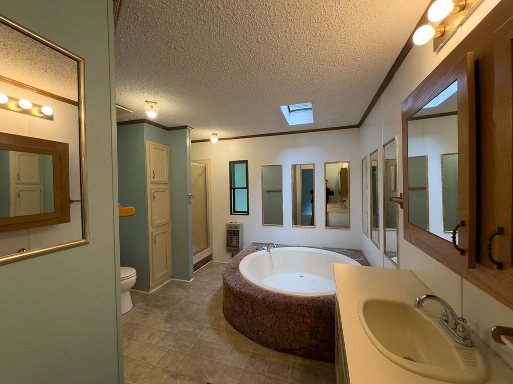 416305 Murphy Residential