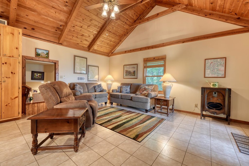 416312 Hiawassee Residential