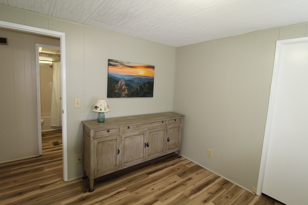416324 Murphy Residential
