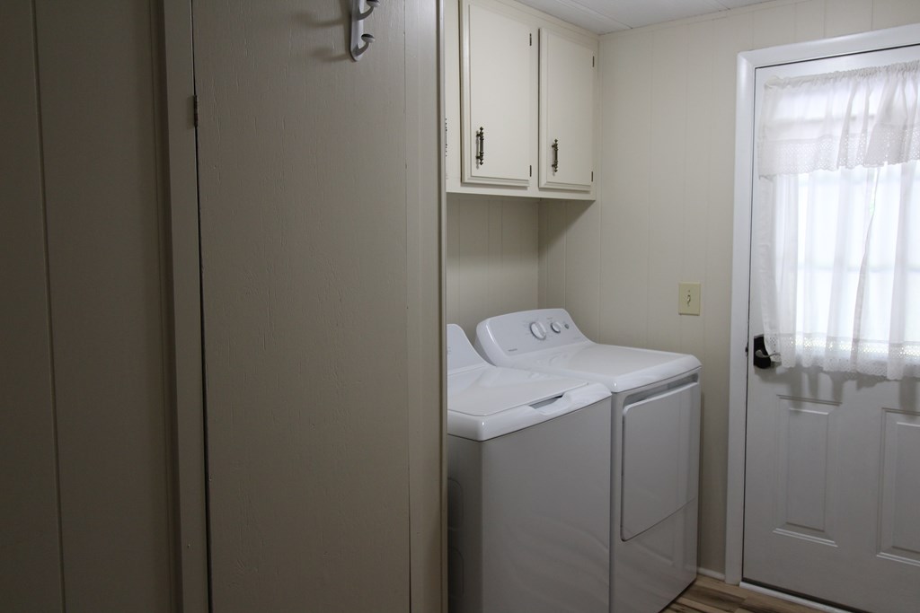 416324 Murphy Residential
