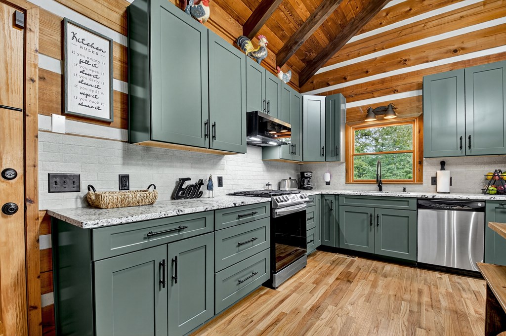 416336 Blue Ridge Residential