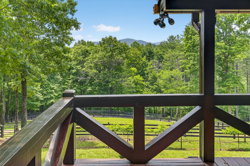 416336 Blue Ridge Residential