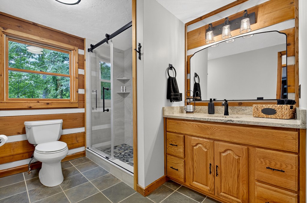 416336 Blue Ridge Residential