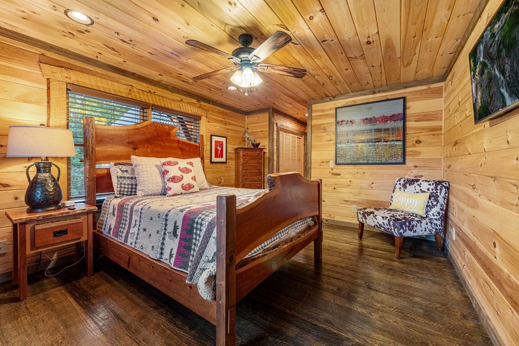 416345 Blue Ridge Residential