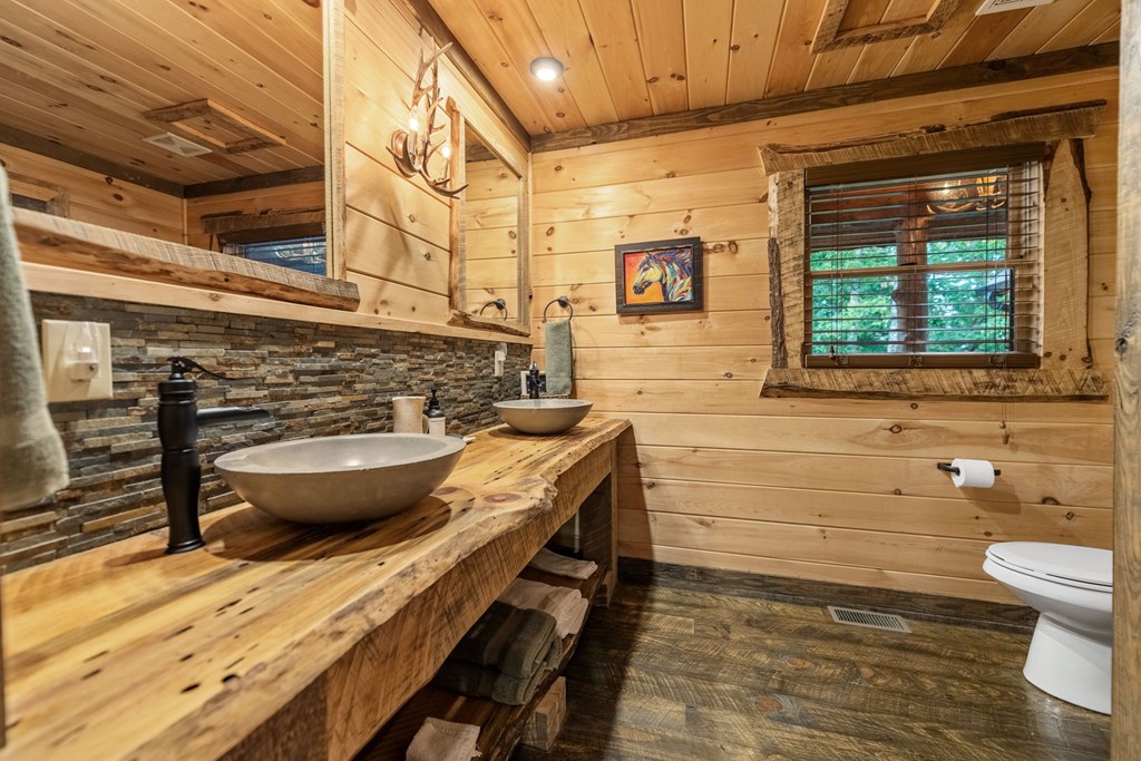 416345 Blue Ridge Residential