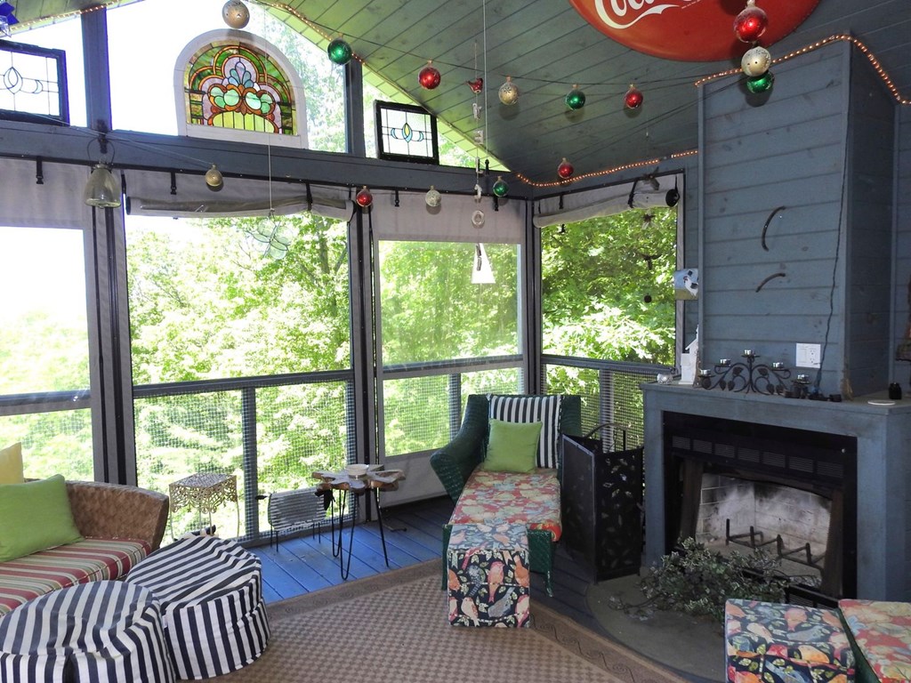 416346 Blue Ridge Residential