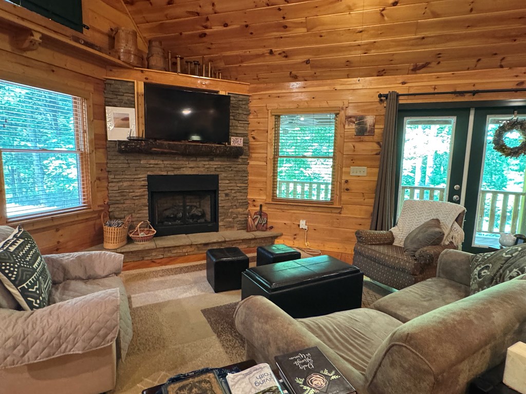 416367 Murphy Residential
