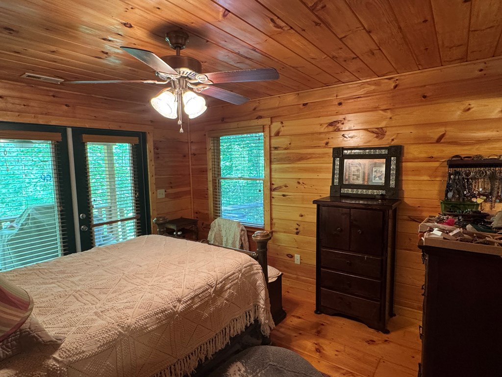 416367 Murphy Residential