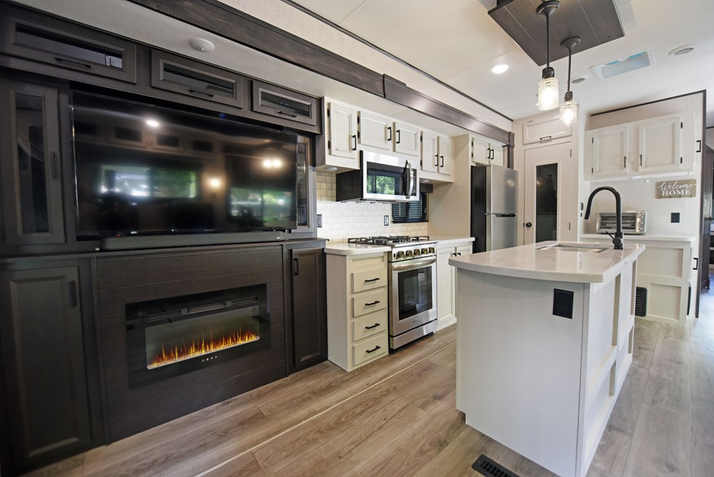 416374 Blairsville Residential