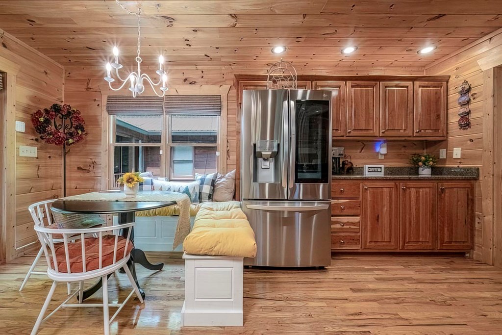 416395 Blue Ridge Residential