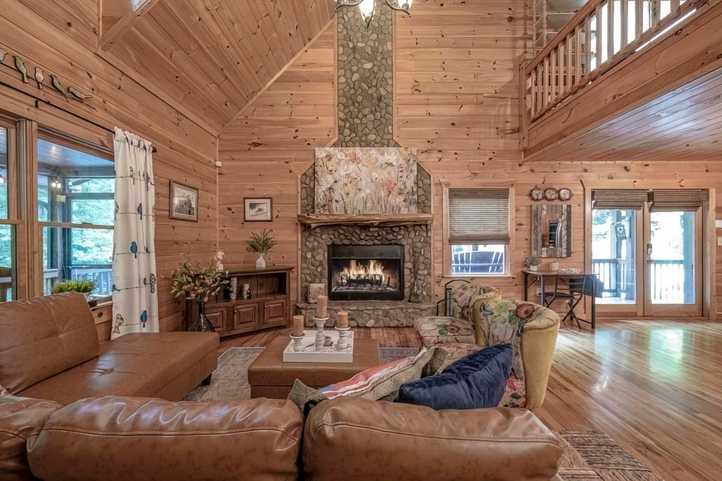 416395 Blue Ridge Residential