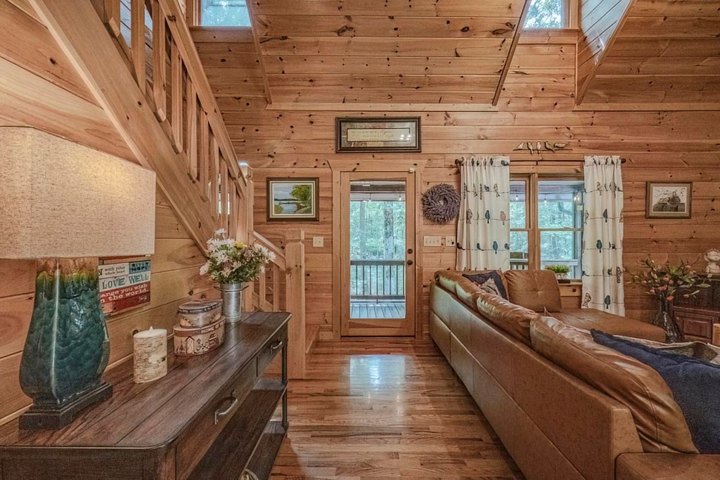416395 Blue Ridge Residential