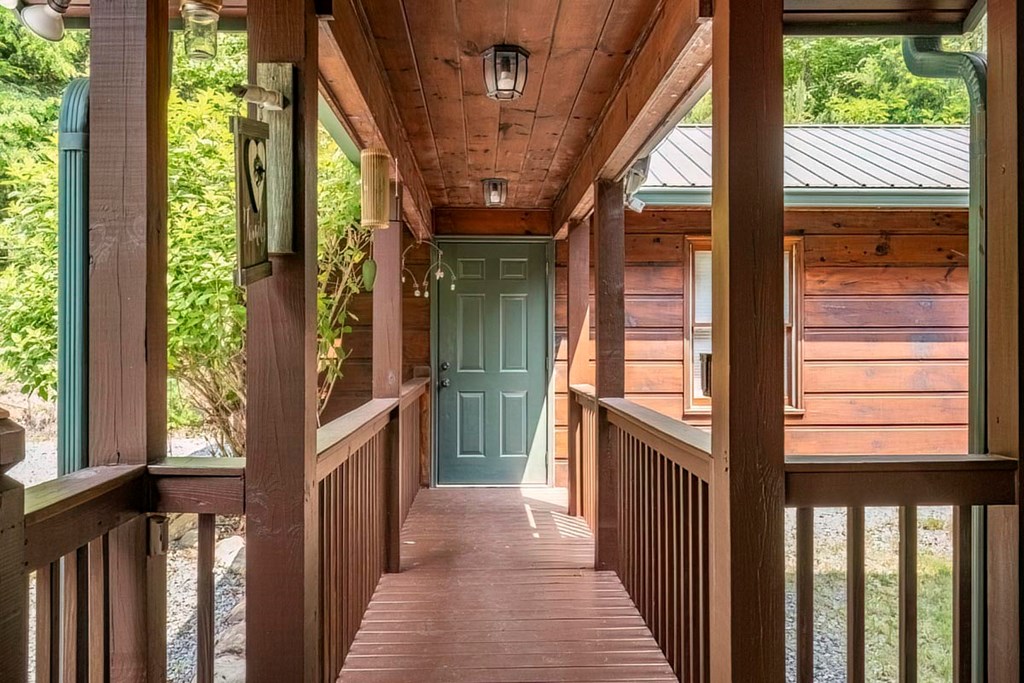 416395 Blue Ridge Residential