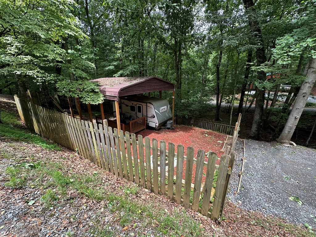 416400 Ellijay Residential