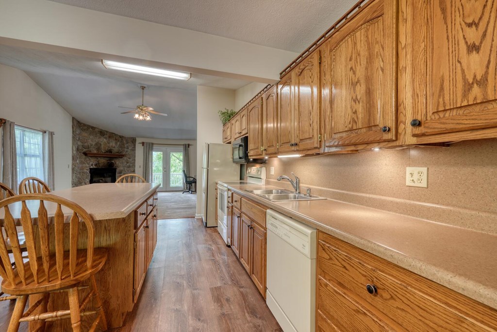 416401 Blairsville Residential